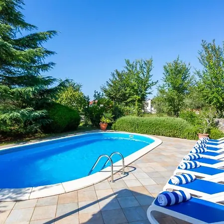 Villa Anni With Pool Island Krk By Guide Sveti Anton (Krk)