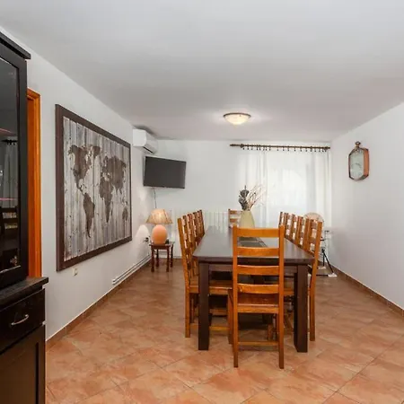 Vila Anni With Pool Island Krk By Guide Sveti Anton (Krk)