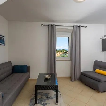 Vila Anni With Pool Island Krk By Guide Sveti Anton (Krk)